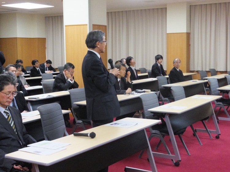 佐藤敬弘前大学長