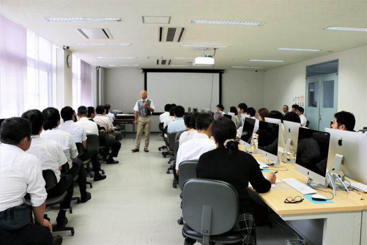 会場の様子