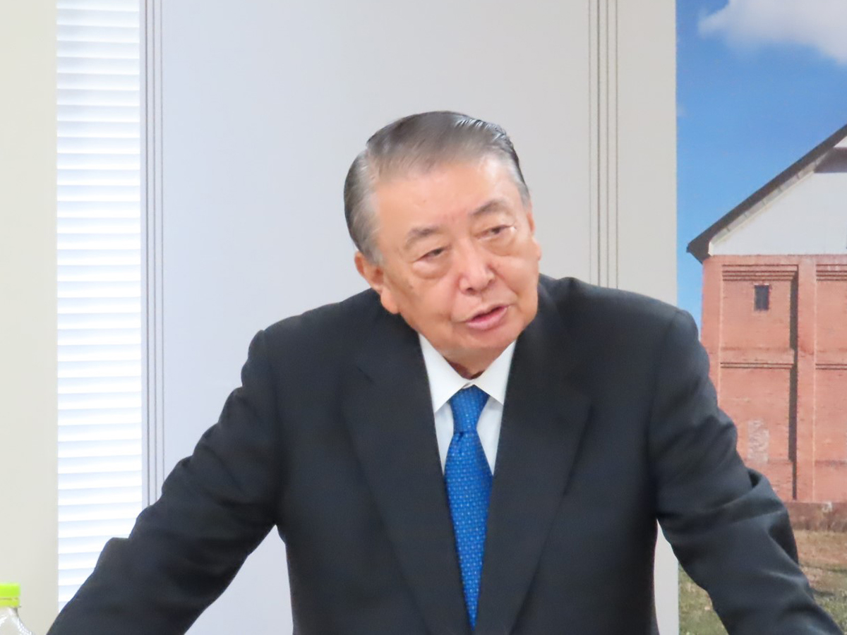 セミナー「大島理森氏と未来を語る『未来のために、今やるべきこと』」を開催 弘前大学