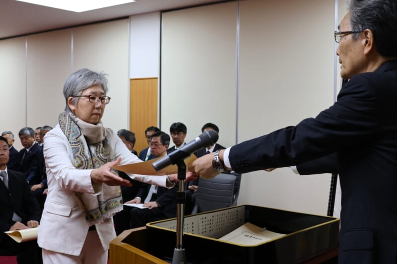 宮坂 朋先生