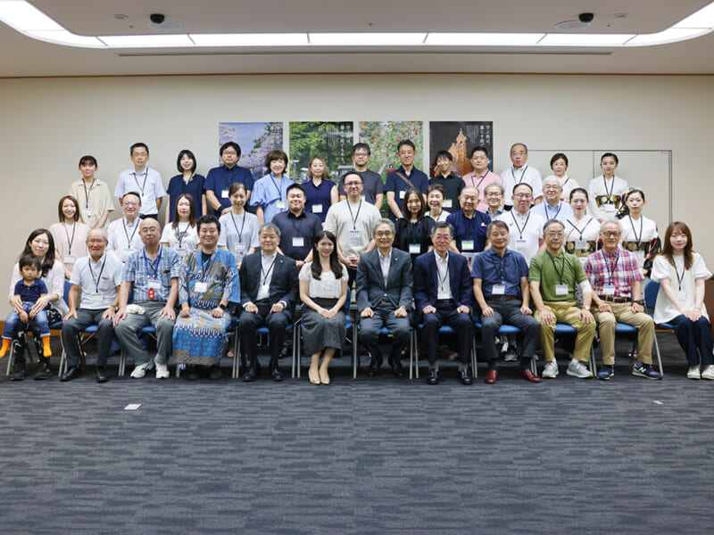 福田学長より開会の挨拶