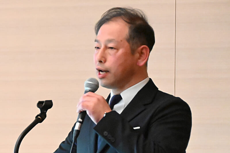 村下副学長