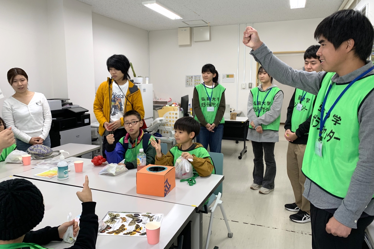 学生ボランティアとの交流