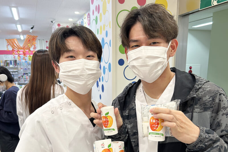 本町キャンパスでの配布の様子
