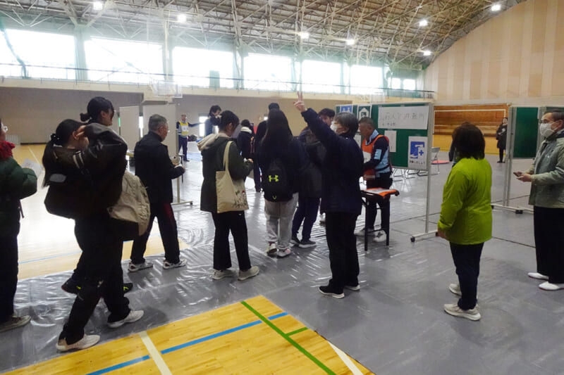 避難所への避難を体験