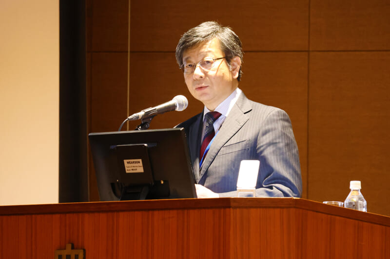 本研究所顧問の近藤克則氏による特別講演