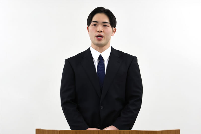 教育学部4年　小川快都さん