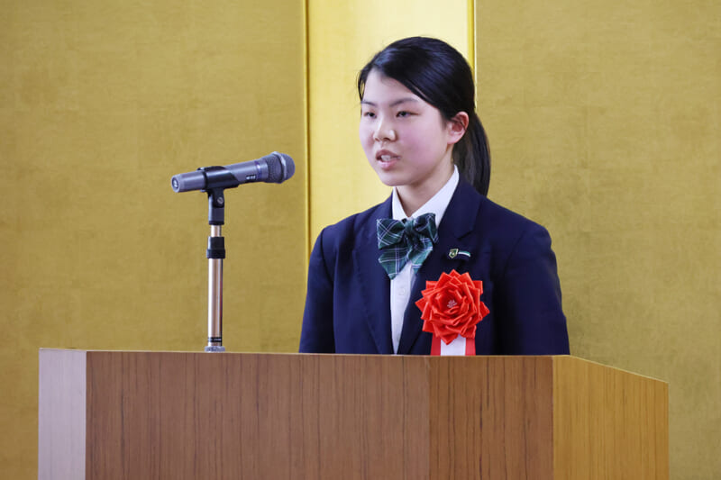 受賞の喜びを語る置田さん