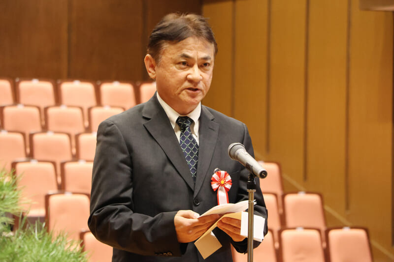 20年表彰受章者謝辞の様子