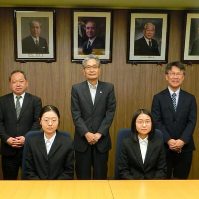 交付式後の記念撮影