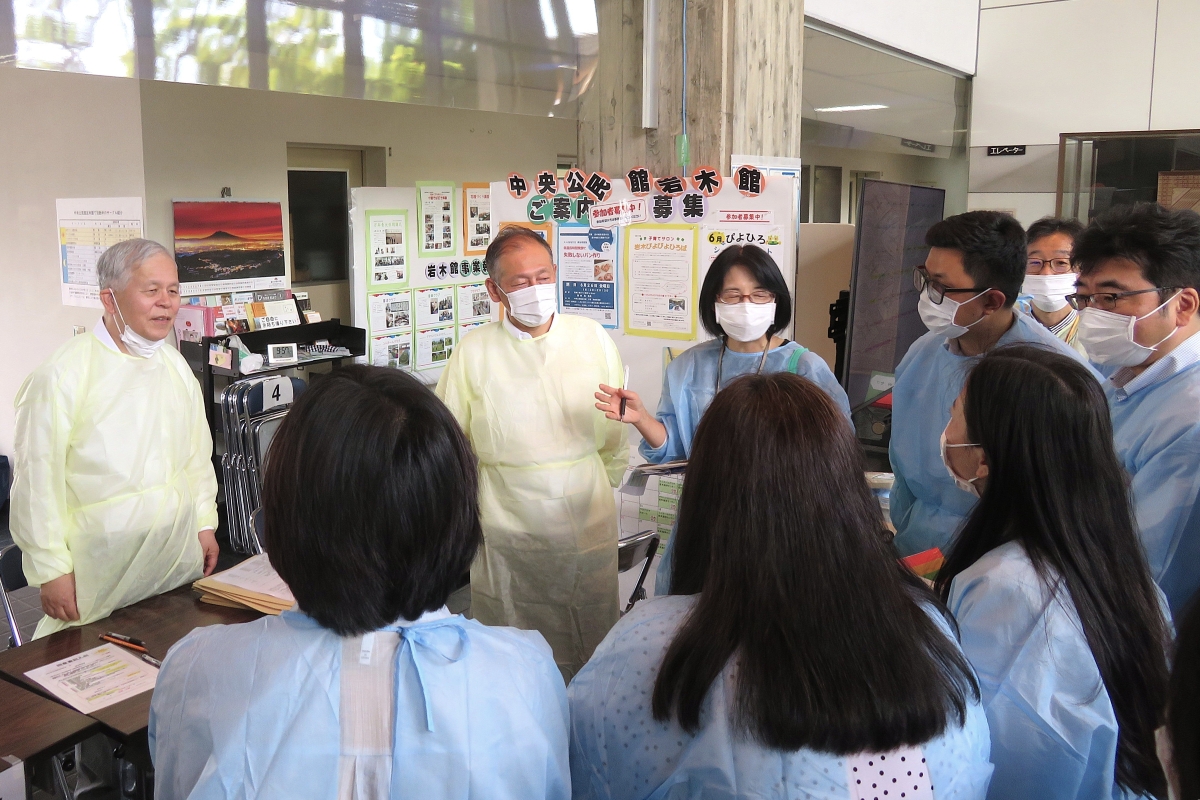 視察の様子