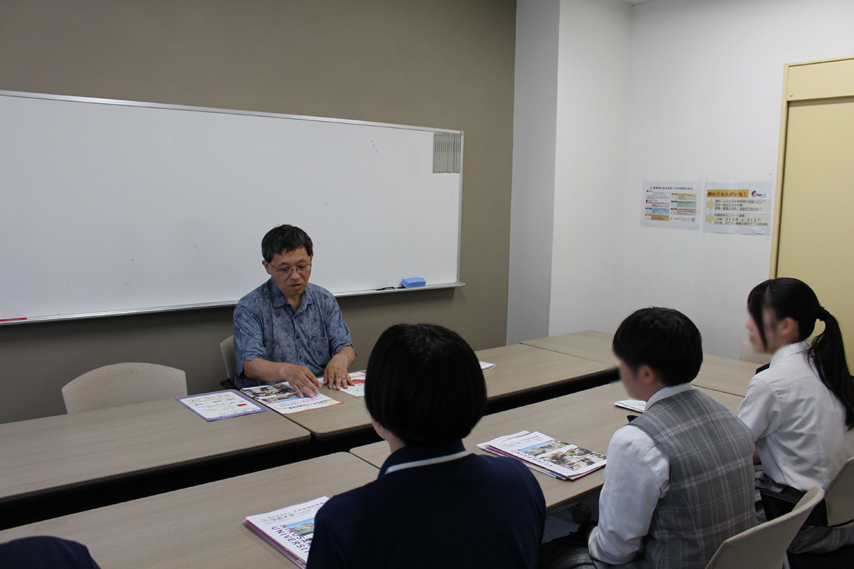 人文社会科学部概要説明