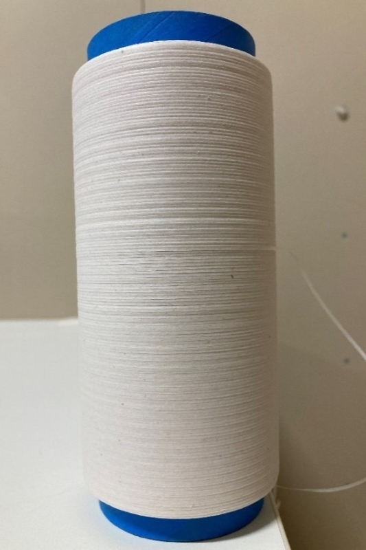 ①長く切断した薄葉紙