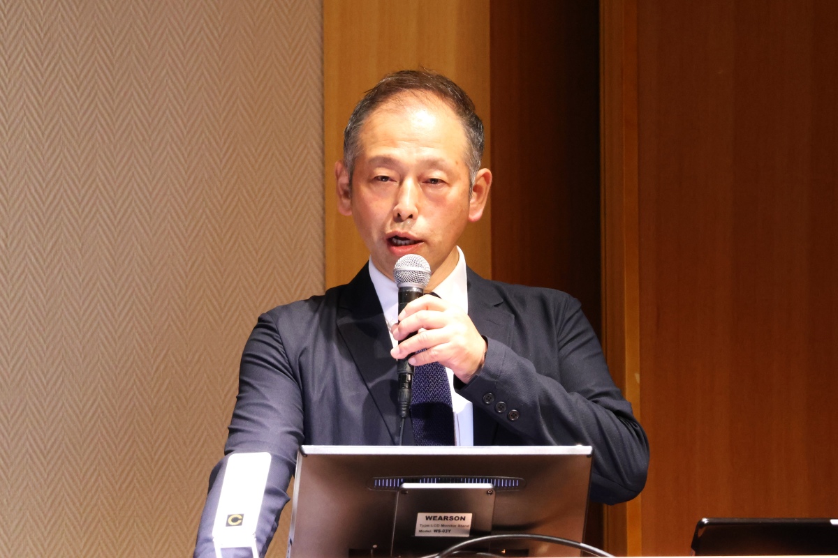 村下副学長