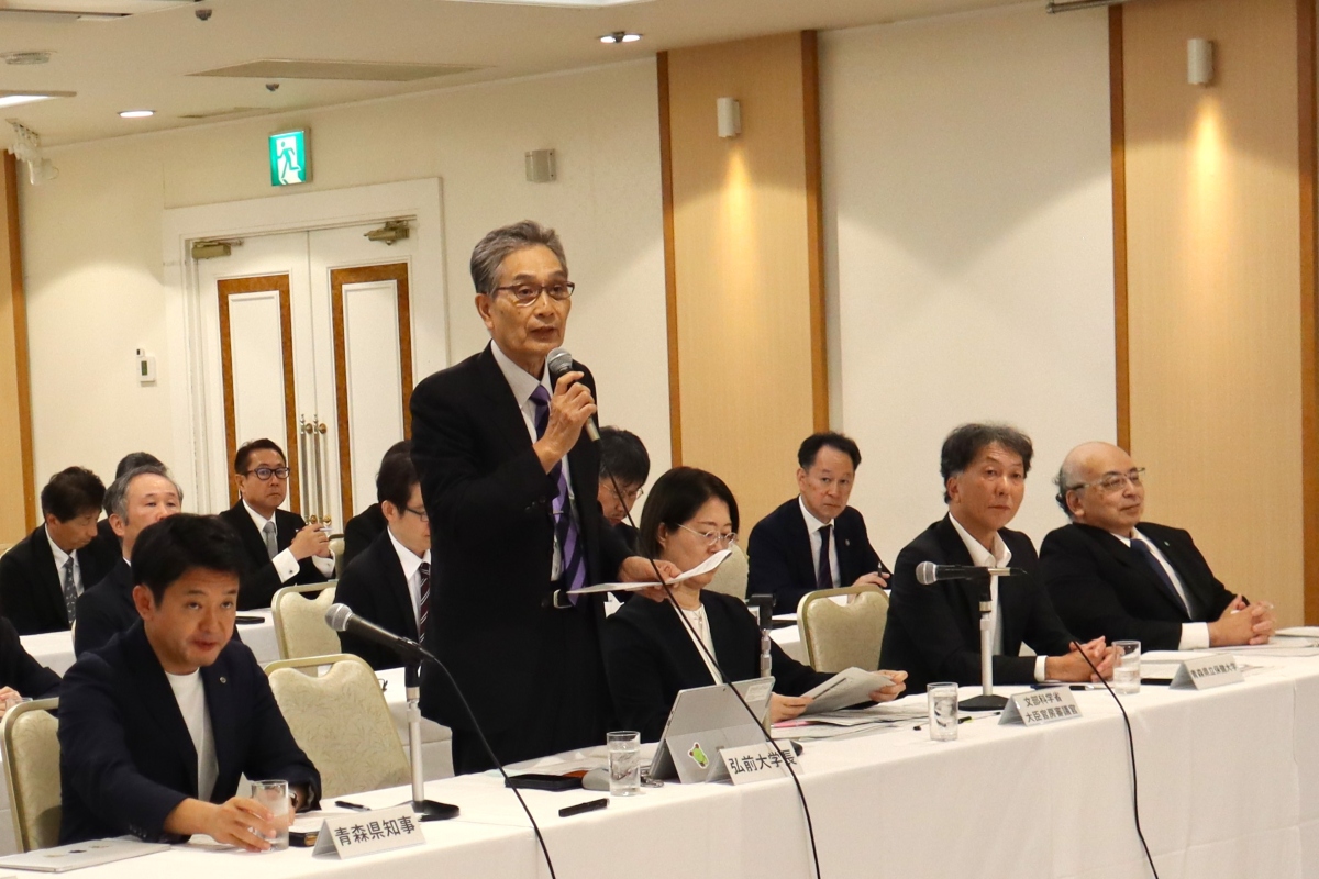 弘前大学 福田学長
